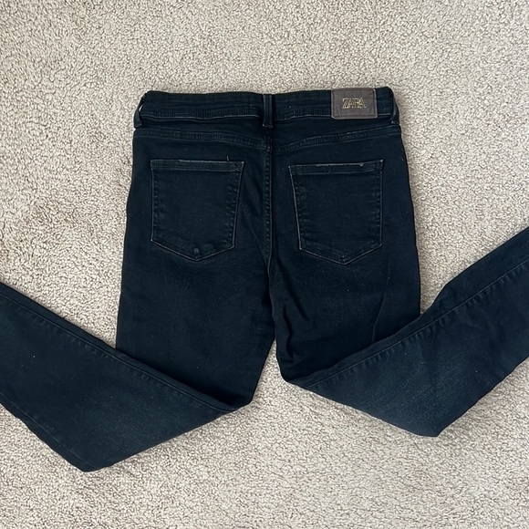 Zara Black Skinny Jeans Frayed Hem size 8 - Picture 4 of 4